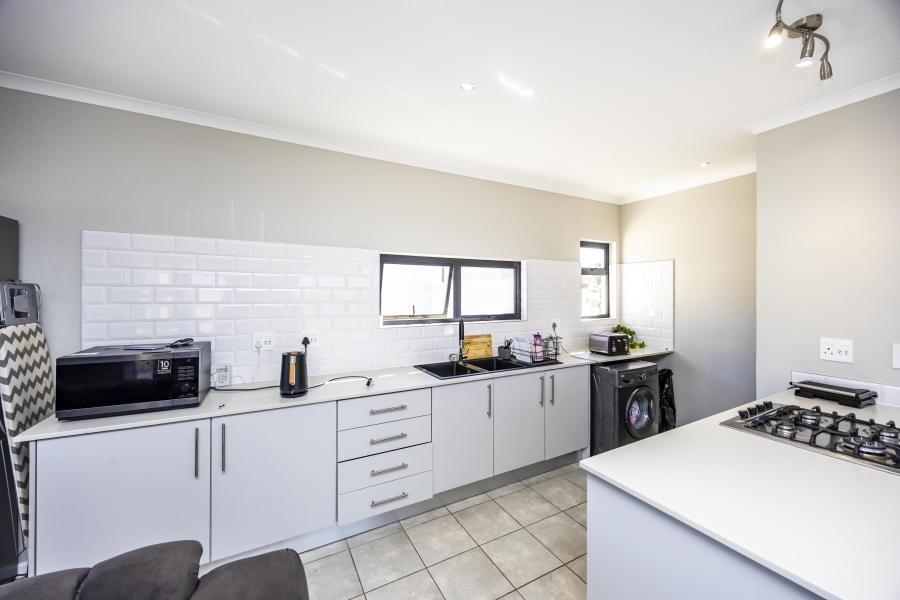 3 Bedroom Property for Sale in Kidds Beach Eastern Cape